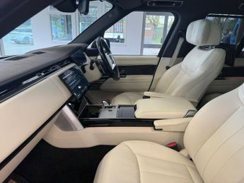 Land Rover Range Rover AUTOBIOGRAPHY 73 PLATE 31000 MILES SAT NAV LEATHER PANO ROOF