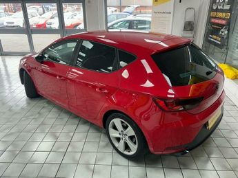 SEAT Leon 1.8 TSI FR DSG Euro 6 (s/s) 5dr