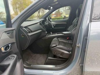 Volvo XC90 2.0h T8 Twin Engine Recharge 11.6kWh R-Design Pro SUV 5dr Petrol