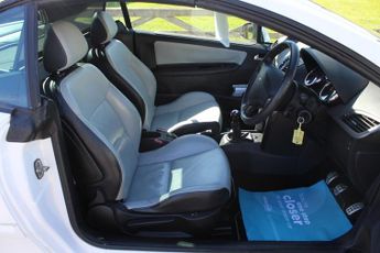 Peugeot 207 CC ROLAND GARROS