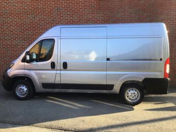 Peugeot Boxer 2.2 BlueHDi 335 Professional Panel Van 5dr Diesel Manual L2 H2 E