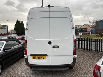 Mercedes-Benz E Class 55kWh Progressive Panel Van 5dr Electric Auto FWD L2 H2 20kW Cha