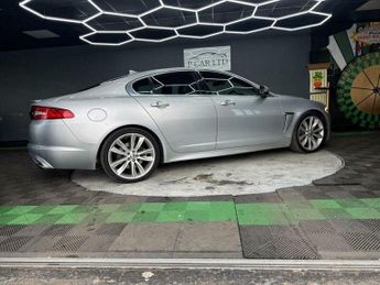 Jaguar XF 3.0d S V6 Portfolio Auto Euro 5 (s/s) 4dr