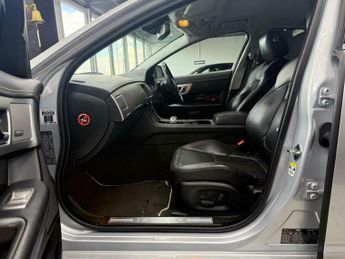 Jaguar XF 3.0d S V6 Portfolio Auto Euro 5 (s/s) 4dr