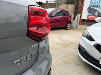 Audi Q2 1.4 TFSI CoD Edition 1 S Tronic Euro 6 (s/s) 5dr