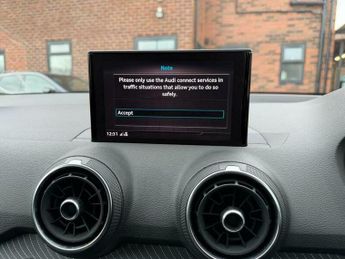 Audi Q2 1.4 TFSI CoD Edition 1 S Tronic Euro 6 (s/s) 5dr