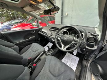 Honda Jazz I-VTEC EX