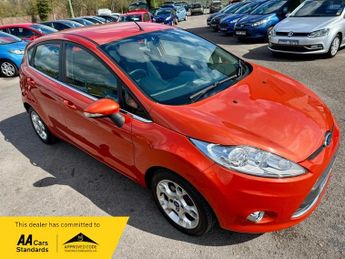 Ford Fiesta ZETEC AUTOMATIC+CAMBELT+P/SENSORS