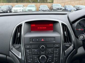 Vauxhall Astra 2.0 CDTi Elite Sports Tourer Auto Euro 5 5dr