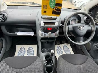 Toyota AYGO 1.0 VVT-i Go Euro 5 5dr
