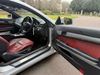 Mercedes-Benz E Class 3.0 E350 CDI V6 BlueEfficiency Sport G-Tronic Euro 5 2dr