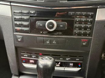 Mercedes-Benz E Class 3.0 E350 CDI V6 BlueEfficiency Sport G-Tronic Euro 5 2dr
