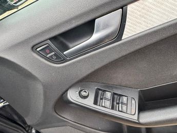 Audi A4 AVANT TDI DPF SE