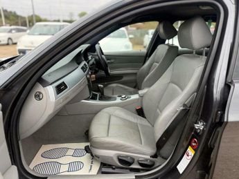 BMW 3 SERIES 2.0 320d Edition M Sport Touring Auto Euro 4 5dr