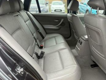 BMW 3 SERIES 2.0 320d Edition M Sport Touring Auto Euro 4 5dr