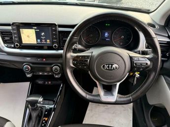 Kia Stonic 1.0 T-GDi 3 SUV 5dr Petrol DCT Euro 6 (s/s) (118 bhp)