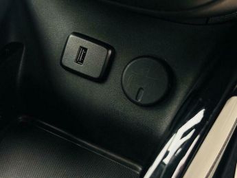 Vauxhall Corsa 1.4i SE Auto Euro 6 5dr