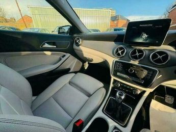 Mercedes-Benz C Class 2.1 GLA200d Sport Euro 6 (s/s) 5dr