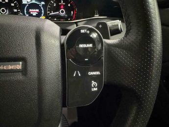 Land Rover Range Rover Evoque 2.0 Range Rover Evoque R-Dynamic S D Auto 4WD 5dr