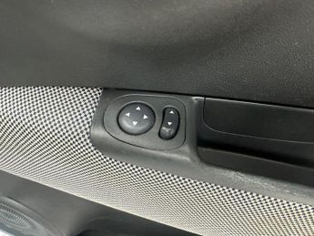 Fiat 500 MULTIJET LOUNGE