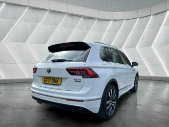 Volkswagen Tiguan 2.0 TDI BlueMotion Tech R-Line DSG 4Motion Euro 6 (s/s) 5dr
