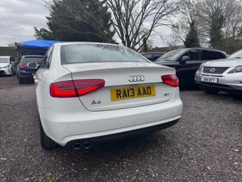 Audi A4 1.8 TFSI S line Saloon 4dr Petrol Multitronic Euro 5 (s/s) (170 