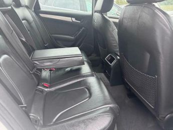 Audi A4 1.8 TFSI S line Saloon 4dr Petrol Multitronic Euro 5 (s/s) (170 