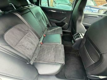 Skoda Superb 2.0 TDI SportLine DSG Euro 6 (s/s) 5dr