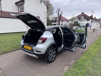 Renault Captur TECHNO E-TECH