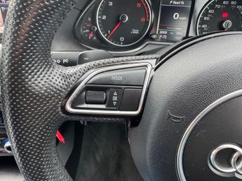 Audi Q5 TDI QUATTRO S LINE PLUS