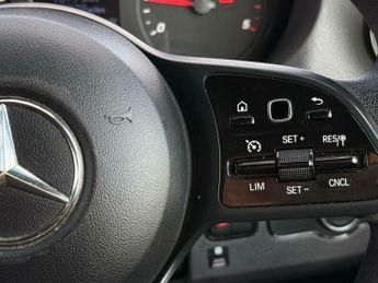 Mercedes-Benz Sprinter 2.1 314 CDI Progressive Panel Van 5dr Diesel Manual RWD L4 H3 Eu