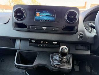 Mercedes-Benz Sprinter 2.1 314 CDI Progressive Panel Van 5dr Diesel Manual RWD L4 H3 Eu
