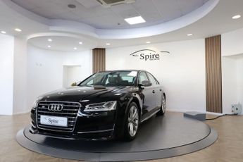 Audi A8 S8 TFSI V8 QUATTRO