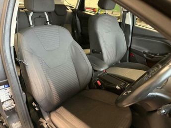 Ford Focus 1.0T EcoBoost Titanium Auto Euro 6 (s/s) 5dr