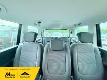 Peugeot 208 2.0 TDI SE DSG Euro 6 (s/s) 5dr