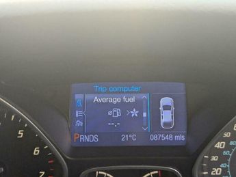 Ford Focus 1.6 Titanium Powershift Euro 5 5dr