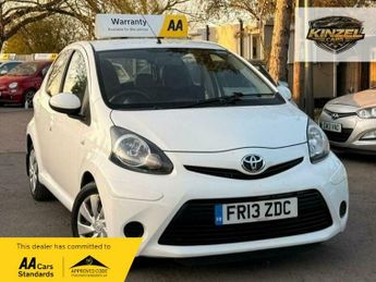 Toyota AYGO 1.0 VVT-i Ice Euro 5 5dr