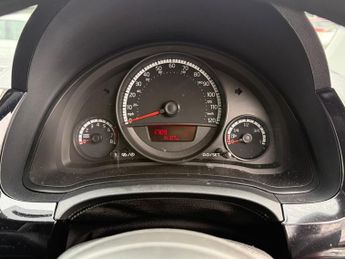 Volkswagen Up 1.0 Move up! ASG Euro 5 5dr 59BHP