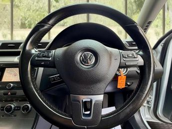 Volkswagen Passat HIGHLINE TDI BLUEMOTION TECHNOLOGY DSG