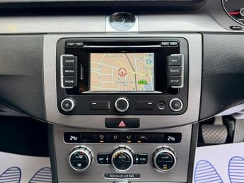 Volkswagen Passat HIGHLINE TDI BLUEMOTION TECHNOLOGY DSG