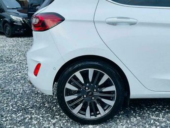 Ford Fiesta 1.0T EcoBoost MHEV Titanium Vignale Euro 6 (s/s) 5dr