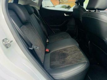 Ford Fiesta 1.0T EcoBoost MHEV Titanium Vignale Euro 6 (s/s) 5dr