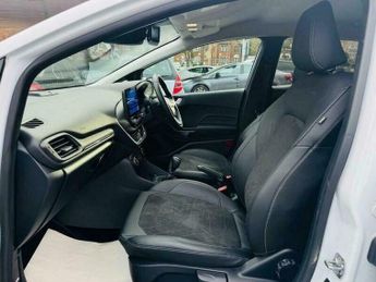 Ford Fiesta 1.0T EcoBoost MHEV Titanium Vignale Euro 6 (s/s) 5dr