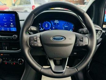 Ford Fiesta 1.0T EcoBoost MHEV Titanium Vignale Euro 6 (s/s) 5dr