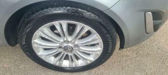 Vauxhall Corsa 1.4 16V SE Auto Euro 5 5dr
