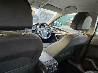 Vauxhall Insignia 2.0 CDTi SRi Auto Euro 5 5dr