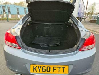 Vauxhall Insignia 2.0 CDTi SRi Auto Euro 5 5dr