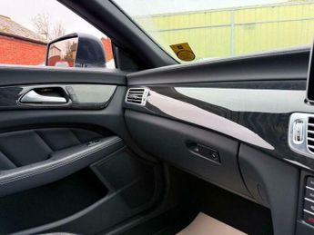 Mercedes-Benz CLS 2.1 CLS220 BlueTEC AMG Line Coupe G-Tronic+ Euro 6 (s/s) 4dr