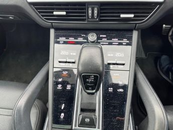 Porsche Cayenne 4.0T V8 Turbo TiptronicS 4WD Euro 6 (s/s) 5dr