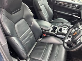 Porsche Cayenne 4.0T V8 Turbo TiptronicS 4WD Euro 6 (s/s) 5dr